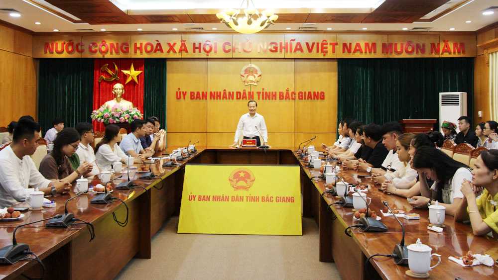 Phó Chủ tịch Thường trực UBND tỉnh Bắc Giang Mai Sơn tiếp thân mật đoàn KOL của TikTok